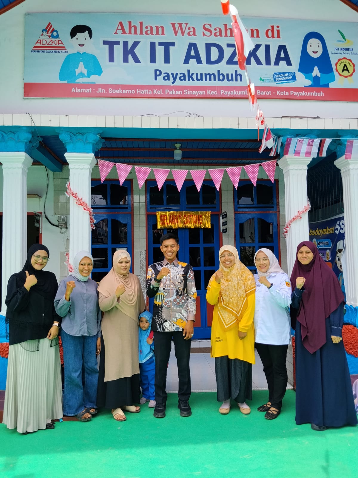 Serah Terima Jabatan Pengurus FORSIA lama ke pada pengurus FORSIA  yang baru terpilih
